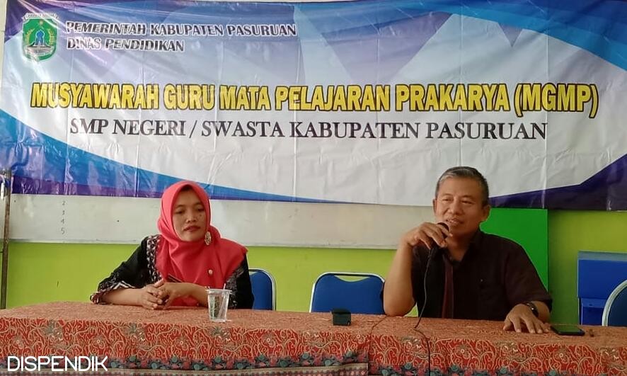 Kegiatan MGMP Prakarya SMP Negeri / Swasta Kabupaten Pasuruan pertemuan ke 6 di SMPN 2 Pandaan