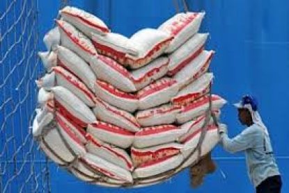 ARUS BARANG IMPOR DI KABUPATEN SESUAI TATA NIAGA IMPOR  