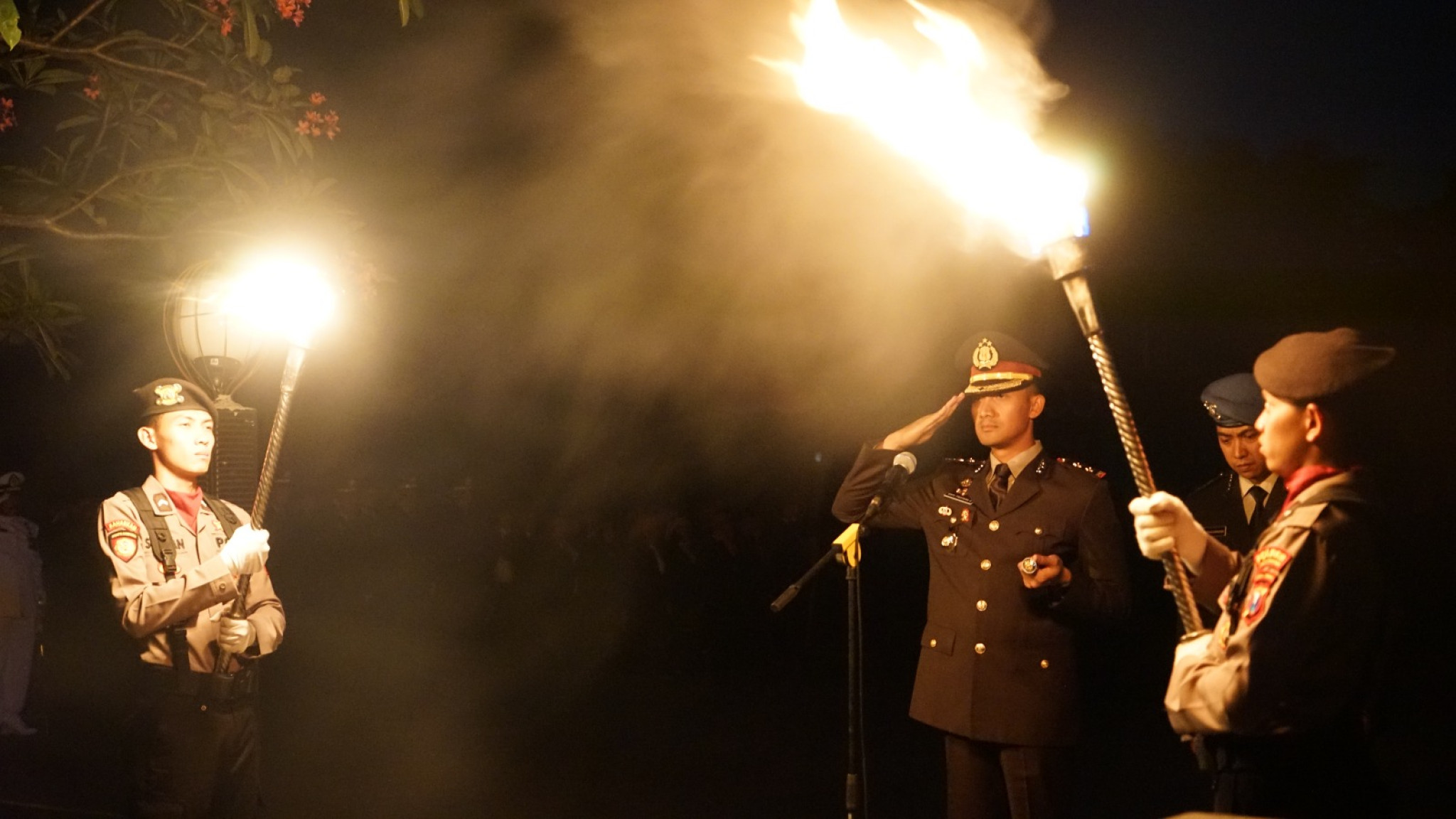 Kenang Jasa Pahlawan, Pemkab Pasuruan Bersama TNI, POLRI gelar Apel Kehormatan dan Renungan Suci (AKRS)