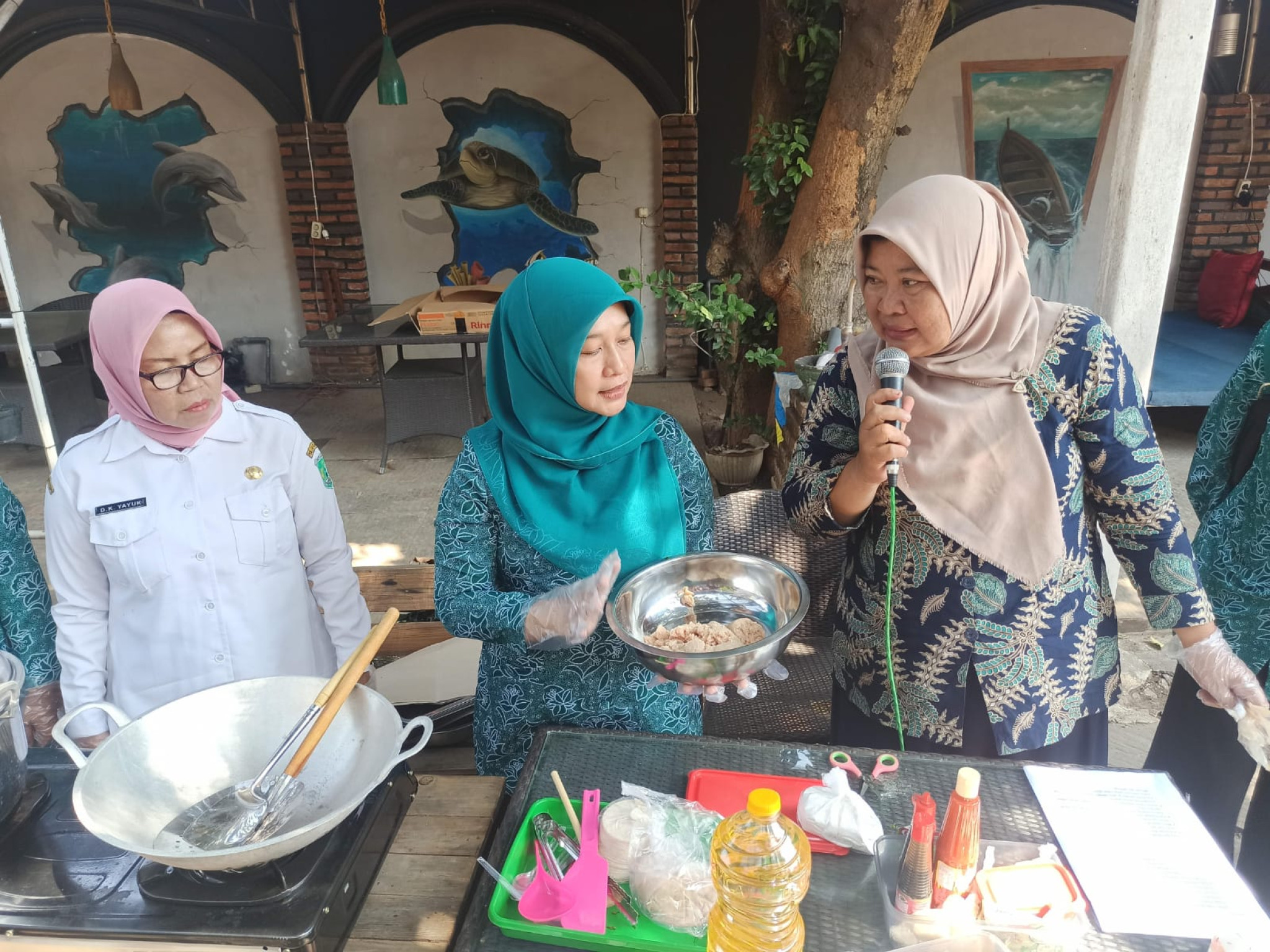 Wakil Ketua I TP-PKK Demo Masak Gemarikan