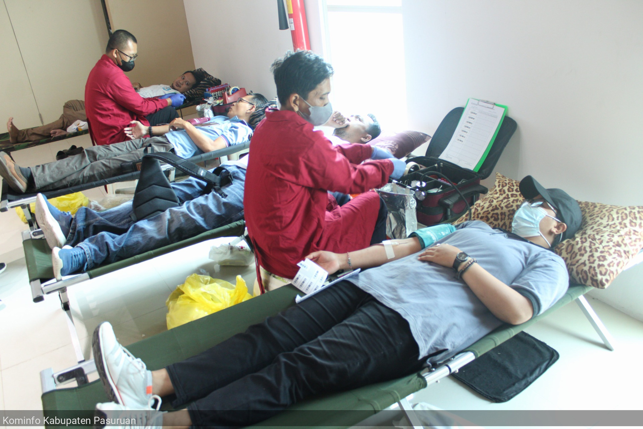 Memperingati HUT Jatim Ke-78, Pj Bupati Pasuruan, Andriyanto Gelar Acara Aksi Sosial