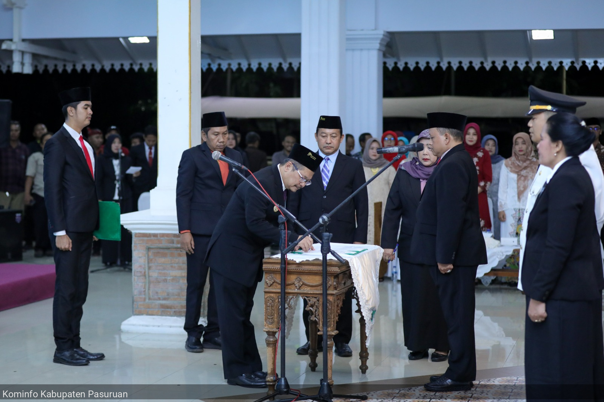 Pj Bupati Pasuruan, Andriyanto Lantik 55 Pejabat Eselon II, III dan IV