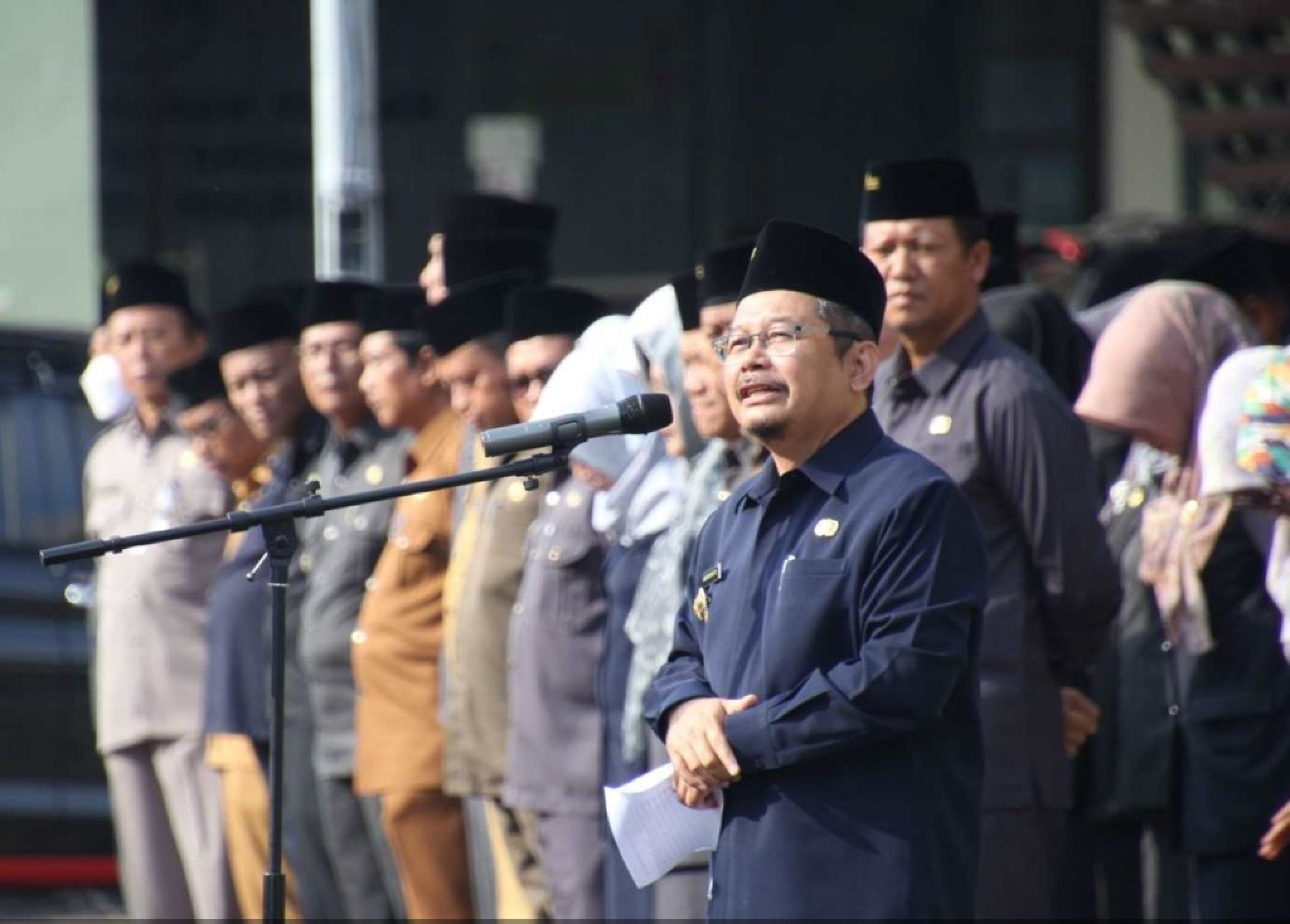 Pimpin Apel Pagi, Pj Bupati Pasuruan Ajak ASN Jaga Solidaritas dan Utamakan Pelayanan Masyarakat