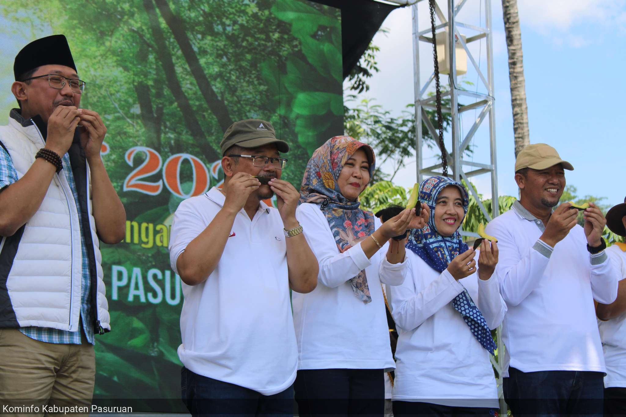 Festival GEMA KATING Pj. Bupati Pasuruan Andriyanto Ajak Warga Gemar Konsumsi Alpukat