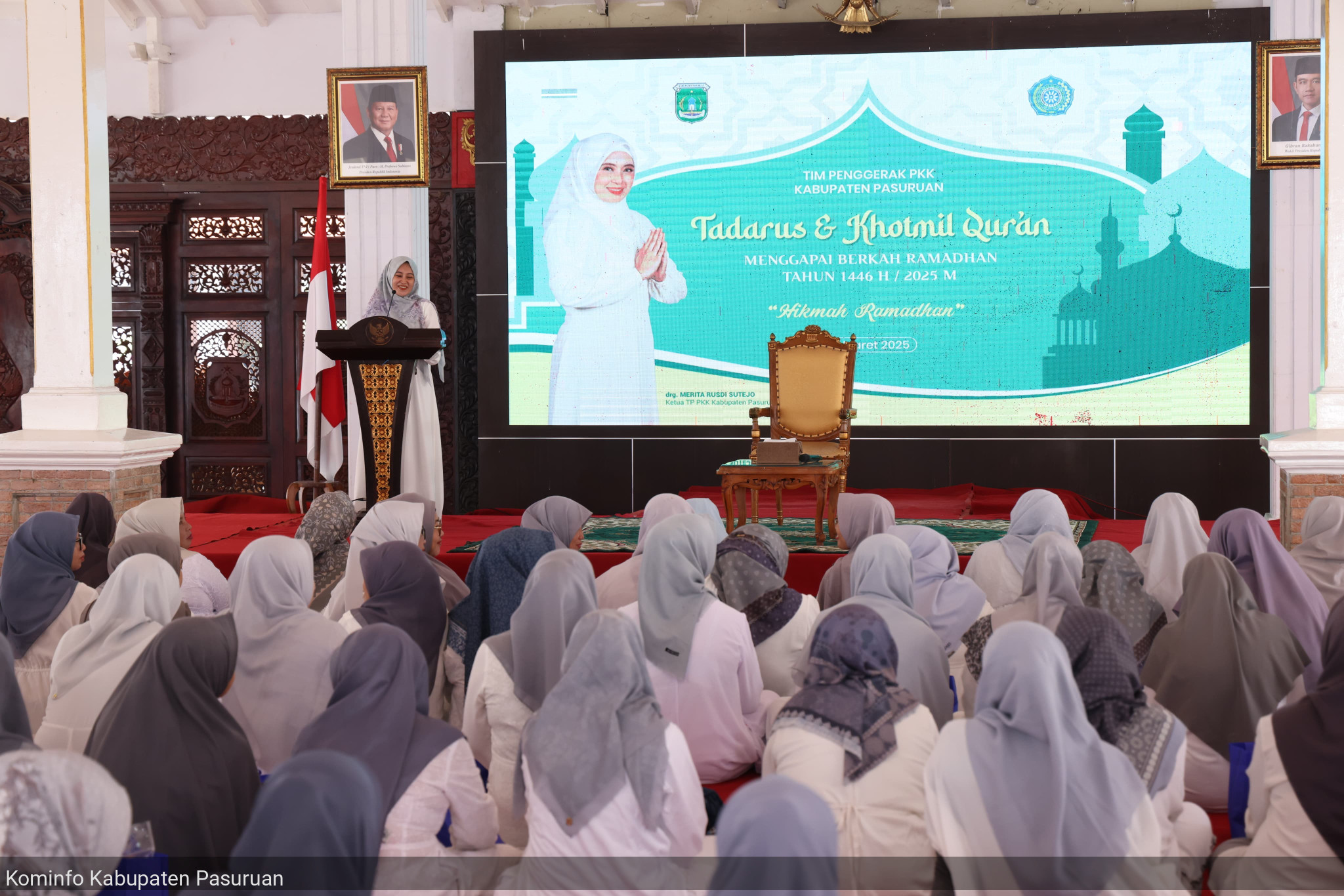 Gapai Berkah di Bulan Ramadhan, Ketua TP PKK Kabupaten Pasuruan, drg. Merita Rusdi Sutejo Ajak Para Ibu Tingkatkan Nilai-nilai Kepedulian Sosial Terhadap Sesama
