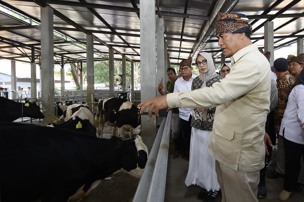 Kunjungan Menteri Pertanian RI KUTT Suka Makmur di Kecamatan Grati