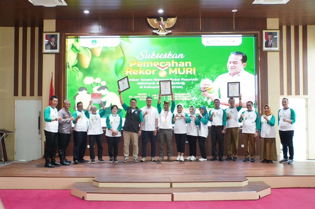 Pemecahan Rekor MURI Gertam 40.000 Mangga Putar