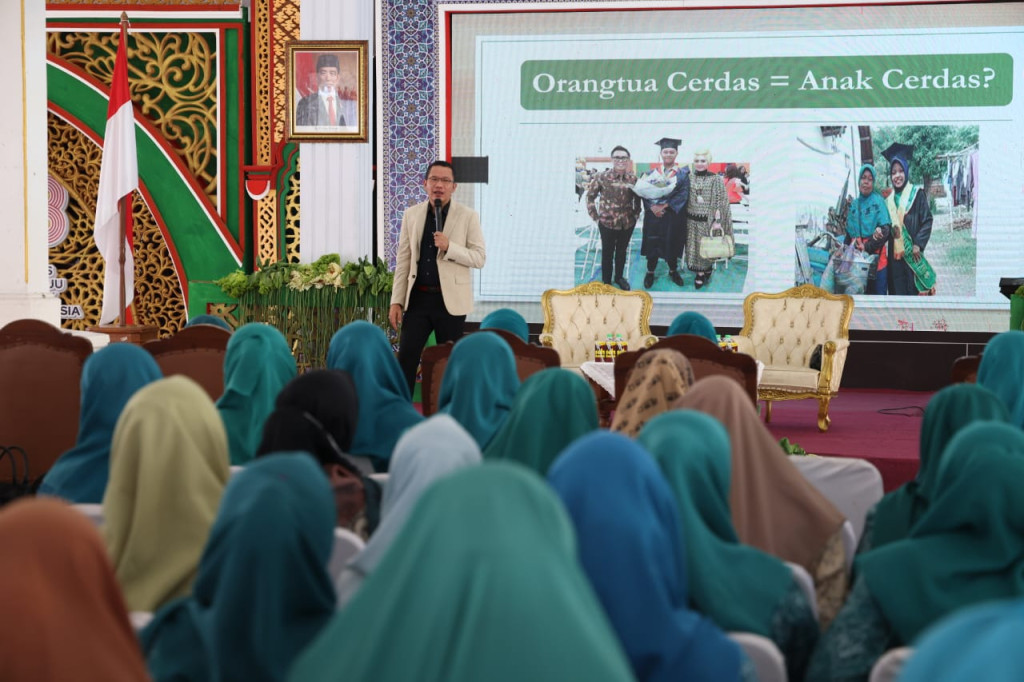 Seminar Kesehatan Pokja IV TP PKK Kabupaten Pasuruan