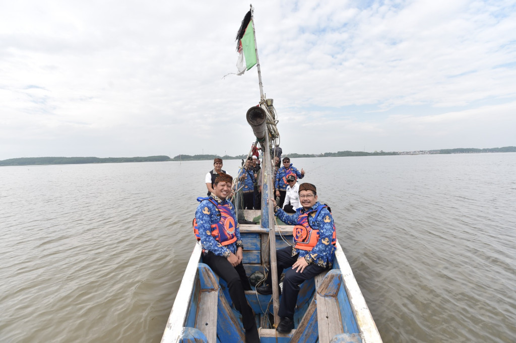 Pagelaran Seni dan Budaya Nusantara (Sky Lot) Desa Tambaklekok