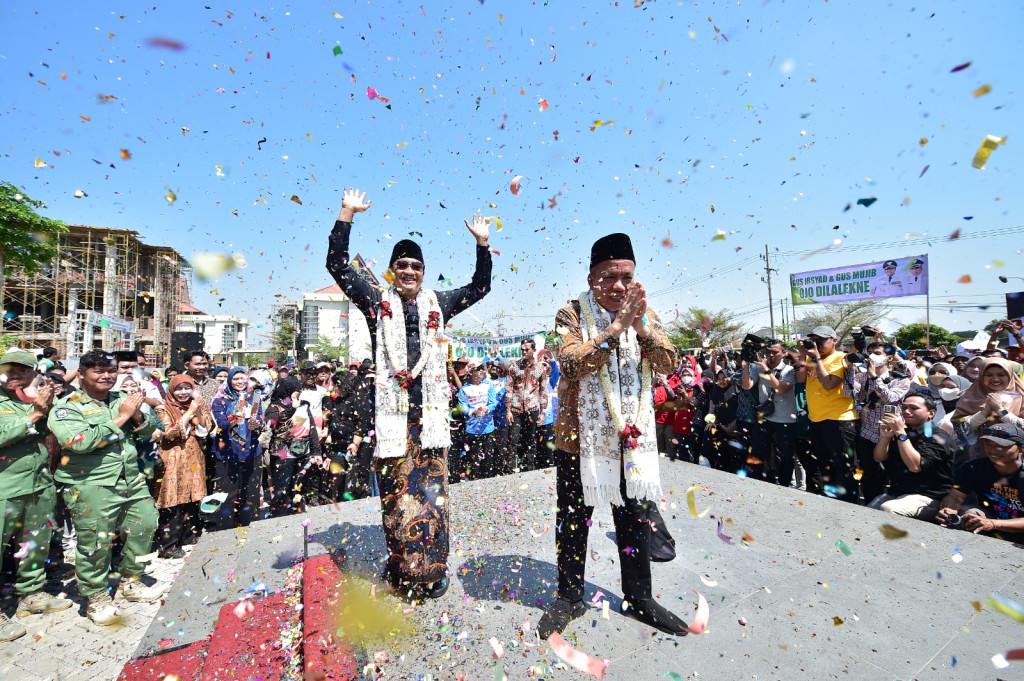 Surprise dalam Rangka Perpisahan Bupati dan Wakil Bupati