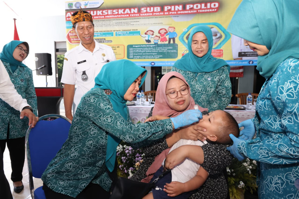 Pelaksanaan SUB PIN Polio di Duren Sewu Pandaan