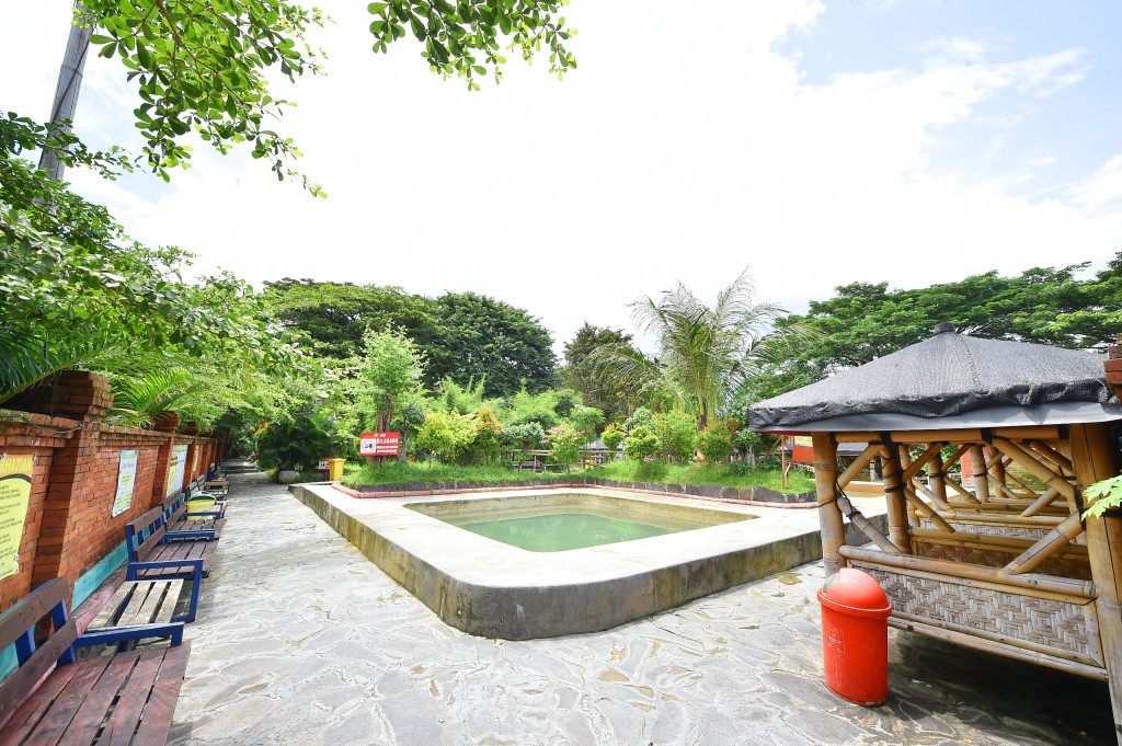 Potensi Pemandian Air Panas Wong Pulungan