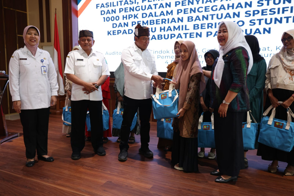 Pemberian Bantuan Spesifik Kepada Ibu Hamil Beresiko Stunting di Kabupaten Pasuruan