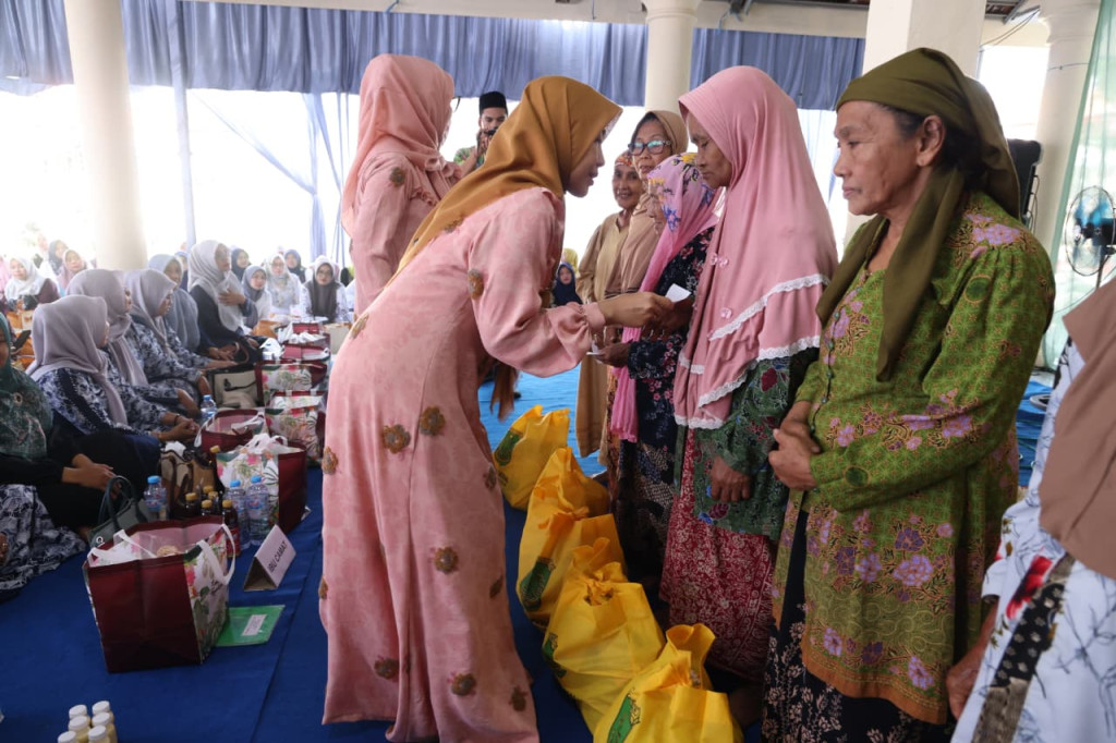 Pengajian Rutin TP PKK di Kecamatan Pasrepan