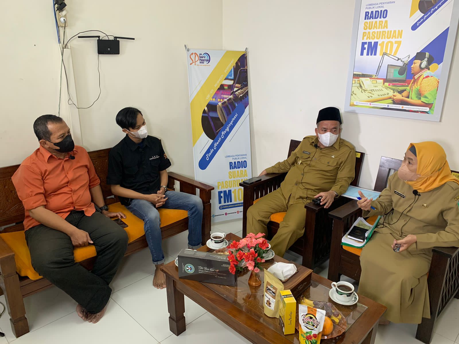 Talkshow Radio bersama Dinas Pemberdayaan Masyarakatdan Desa