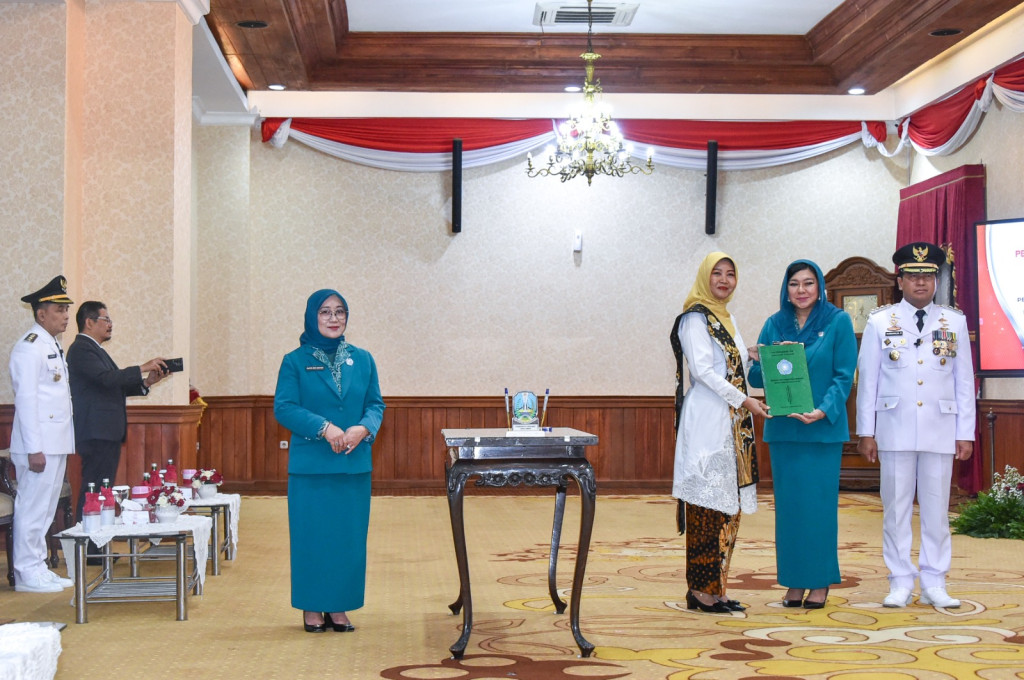 Pangambilan Sumpah dan Pelantikan serta Serah Terima Jabatan Pj. Bupati Pasuruan