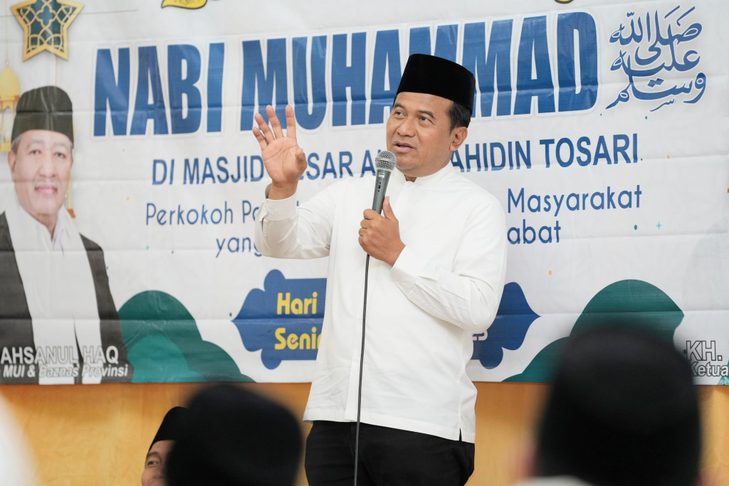 Peringatan Isra' Mi'raj di Masjid Tosari