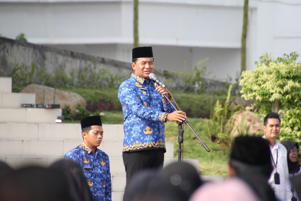 Apel Pagi Bersama di Depan Halaman Gedung Graha Maslahat