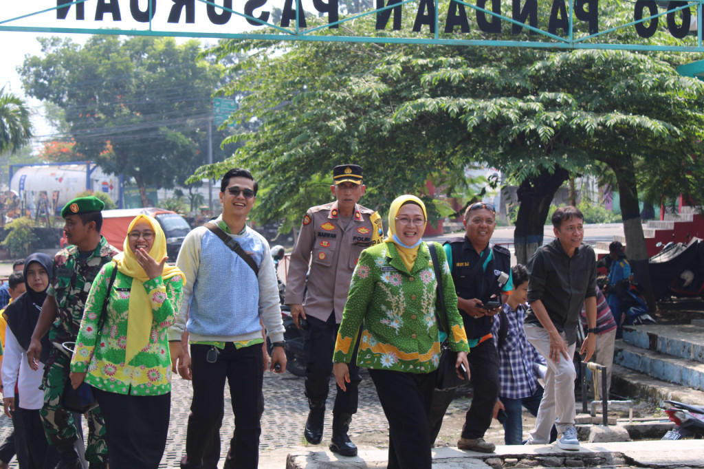 Peninjauan Lokasi Rencana Revitalisasi Pasar Wisata Cheng Hoo